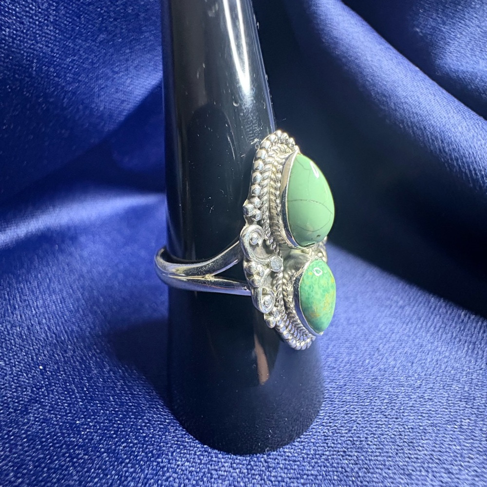 Sterling Silver Double Teardrop Turquoise Ring - Green Turquoise - Picture 4 of 5